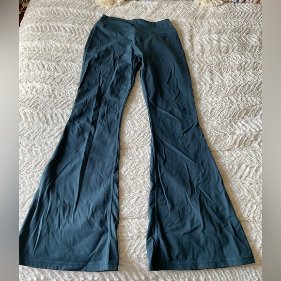 YEOREO Flare Leggings Women High Waisted Tummy Control Bootcut Workout Leggings - Picture 3 of 3